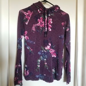 Women's hoodie sweater